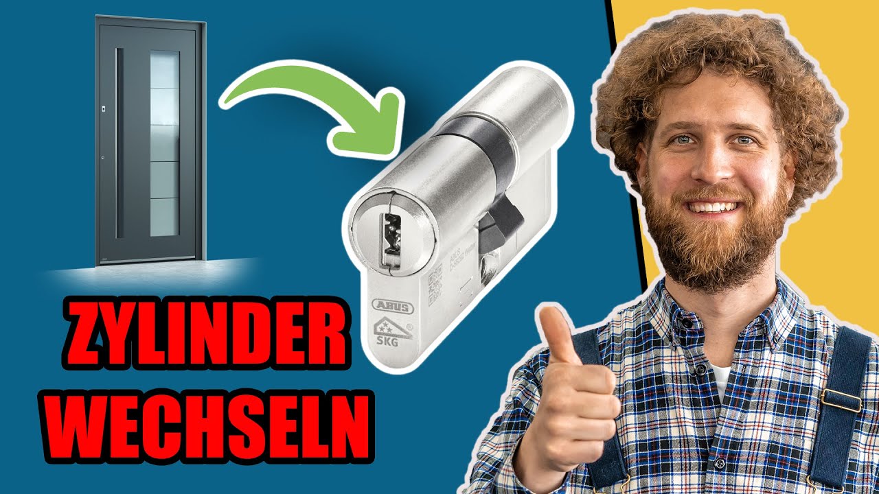 Vorschaubild: Tobias Haack in kariertem Hemd mit Daumen hoch, daneben eine graue Tür, ein grüner Pfeil auf einen Schließzylinder und der Schriftzug „Zylinder wechseln“