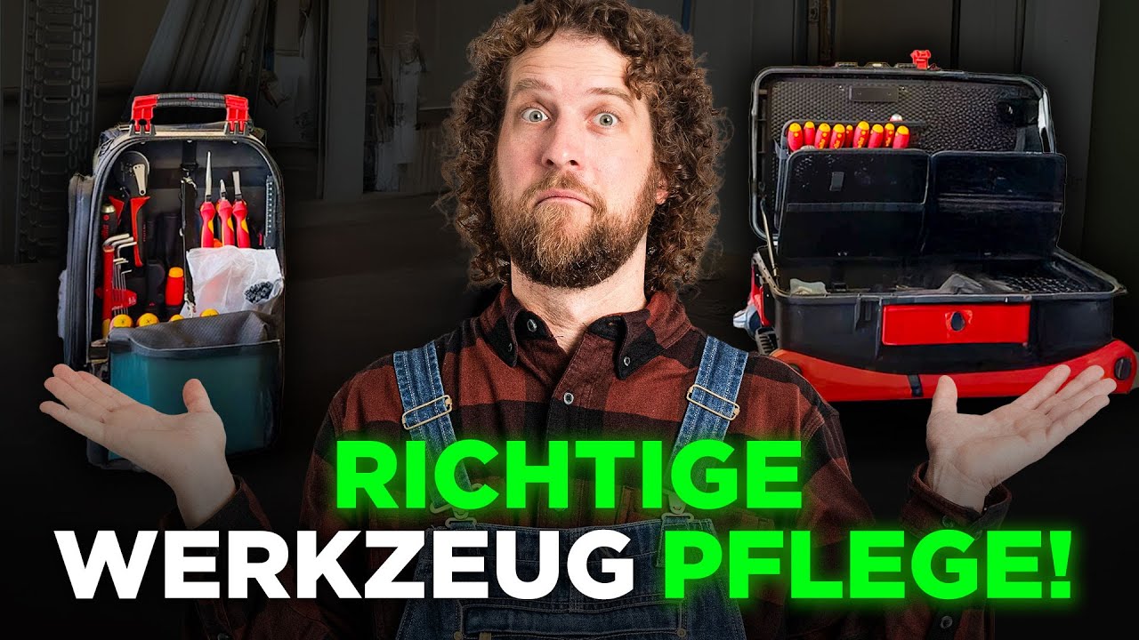 Vorschaubild: Tobias Haack zuckt mit den Schultern, links ein offener Werkzeugrucksack mit Zangen und Schraubendrehern, rechts ein geöffneter Werkzeugkoffer, Schriftzug „Richtige Werkzeug Pflege!“
